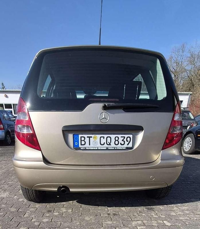 Gebraucht Mercedes A150 95 PS (69 kW) 2006 Gold Limousine