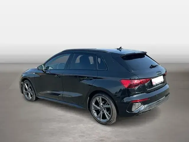Gebraucht Audi A3 S-Line 150 PS (110 kW) 2022 Mythosschwarz metallic Limousine