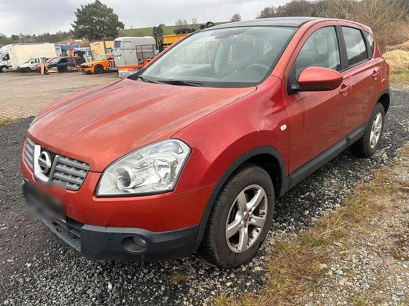 Second-hand Nissan Qashqai 141 CP (103 kW) 2007 Portocaliu SUV