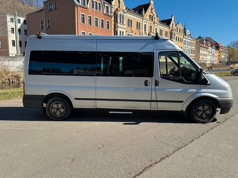 Gebraucht Ford Transit 140 PS (102 kW) 2013 Silber Van / Kleinbus