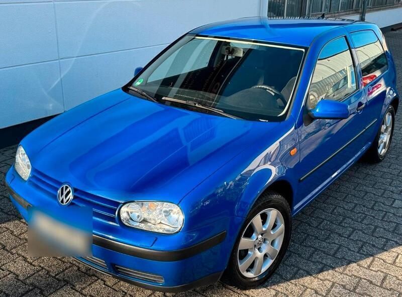 Blau Gebraucht 1999 VW Golf IV Limousine | 2.300 € (Teuer) - Bild 1/4