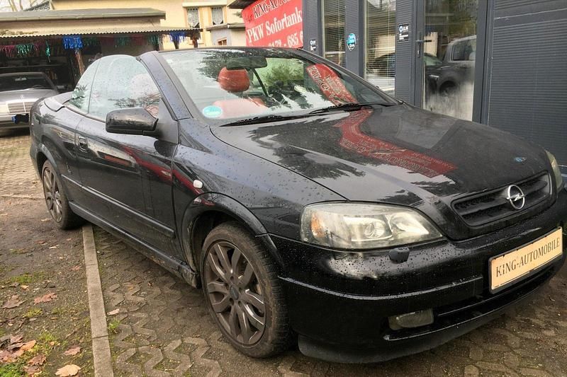 Gebraucht Opel Astra Cabriolet 147 PS (108 kW) 2003 Schwarz Cabrio