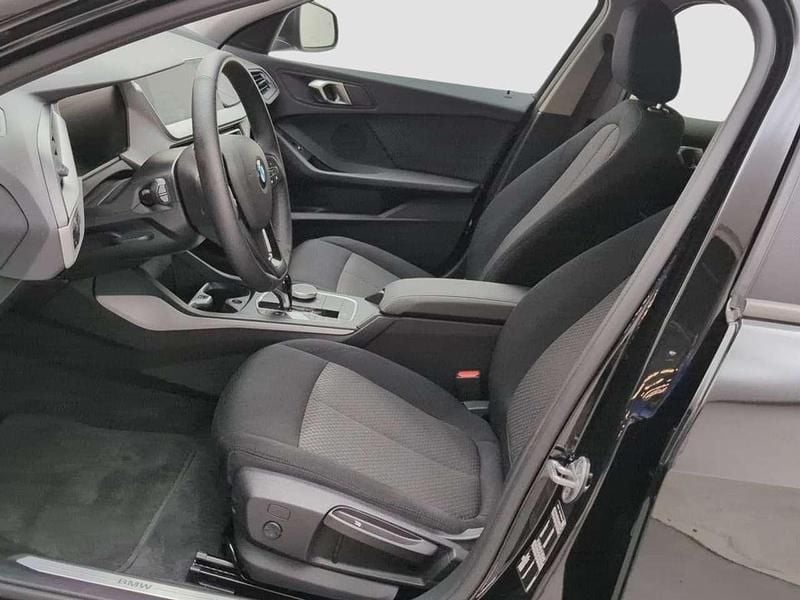 Gebraucht BMW 118 Advantage 140 PS (102 kW) 2020 Schwarz Kleinwagen