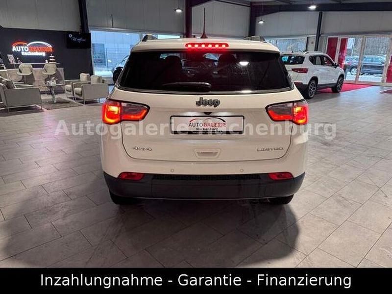 Gebraucht Jeep Compass Limited 170 PS (125 kW) 2018 Weiß SUV