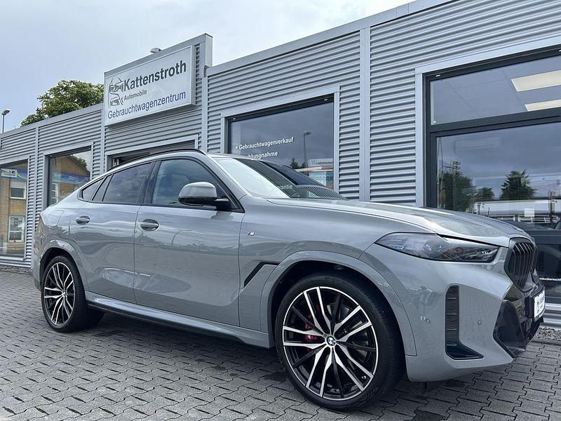 Grau Gebraucht 2024 BMW X6 Sport Line SUV | 91.890 € (Teuer) - Bild 1/4