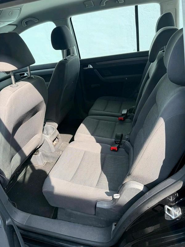 Usata VW Touran 105 CV (77 kW) 2008 Nero Monovolume