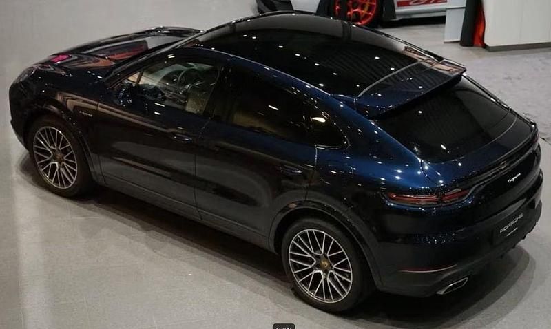 Gebraucht Porsche Cayenne Coupe 462 PS (339 kW) 2022 Moonlightblue Coupé