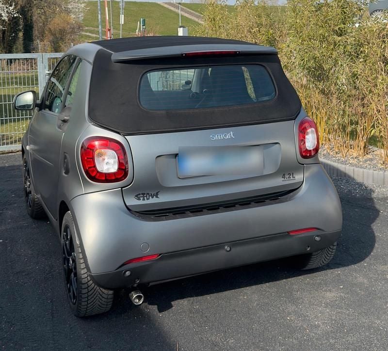 Gebraucht Smart ForTwo Cabrio 86 PS (63 kW) 2017 Grau Cabrio