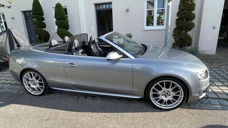 Grau Gebraucht 2010 Audi S5 Cabriolet Sport Cabrio | 13.900 € (Fairer Preis) - Bild 1/4