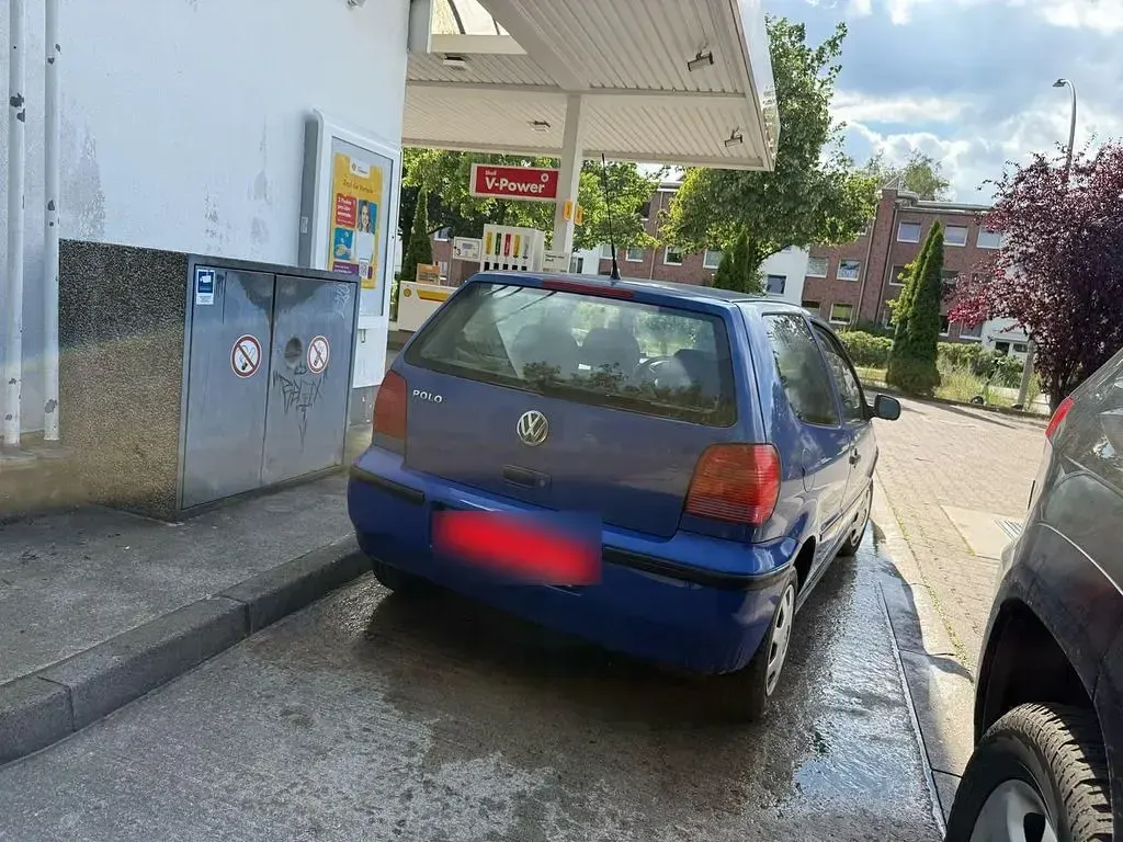 Gebraucht VW Polo Edition 60 PS (44 kW) 2000 Blau Limousine