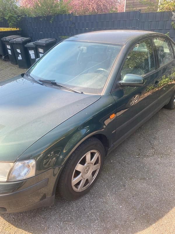 Occasion VW Passat 150 ch (110 kW) 1997 Vert Berline