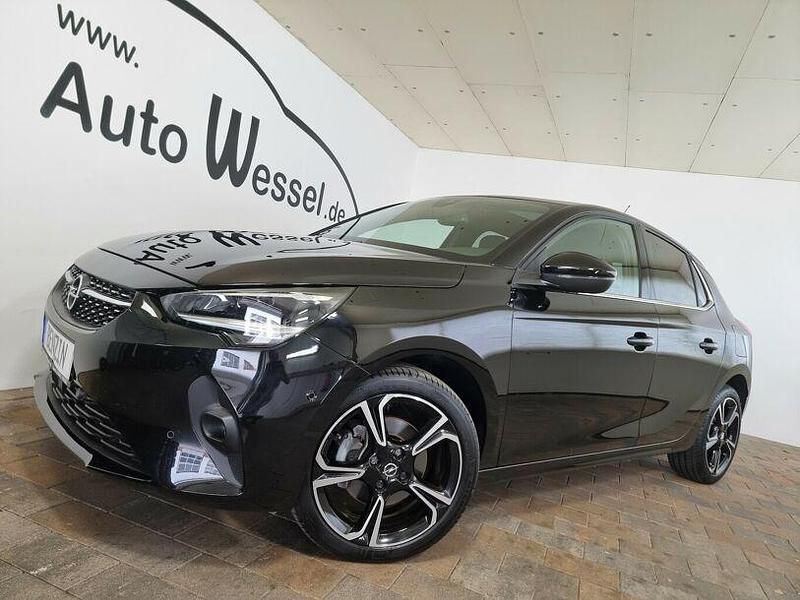 Lackierung schwarz perla nera (metallic) Gebraucht 2023 Opel Corsa Elegance Limousine | 16.450 € (Fairer Preis) - Bild 1/4