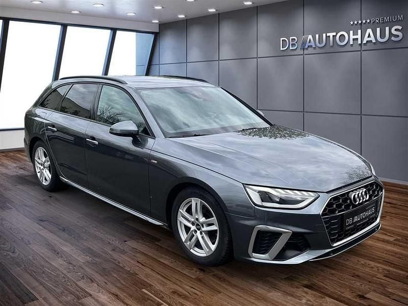 Gebraucht Audi A4 S-Line 150 PS (110 kW) 2023 Grau Kombi