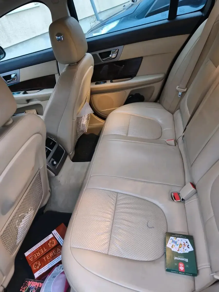 Usata Jaguar XF 241 CV (177 kW) 2012 Verde Berlina