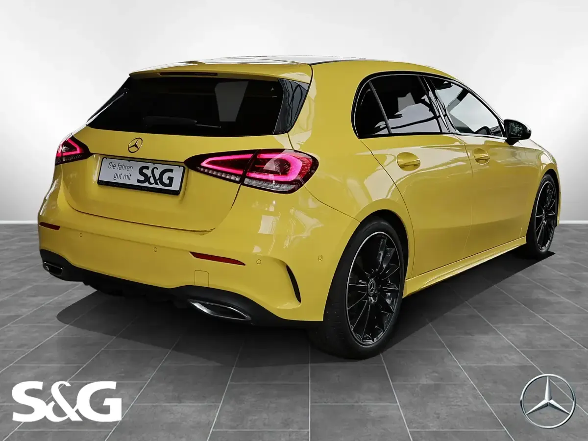 Gebraucht Mercedes A200 AMG 163 PS (119 kW) 2020 Unilack sonnengelb Limousine