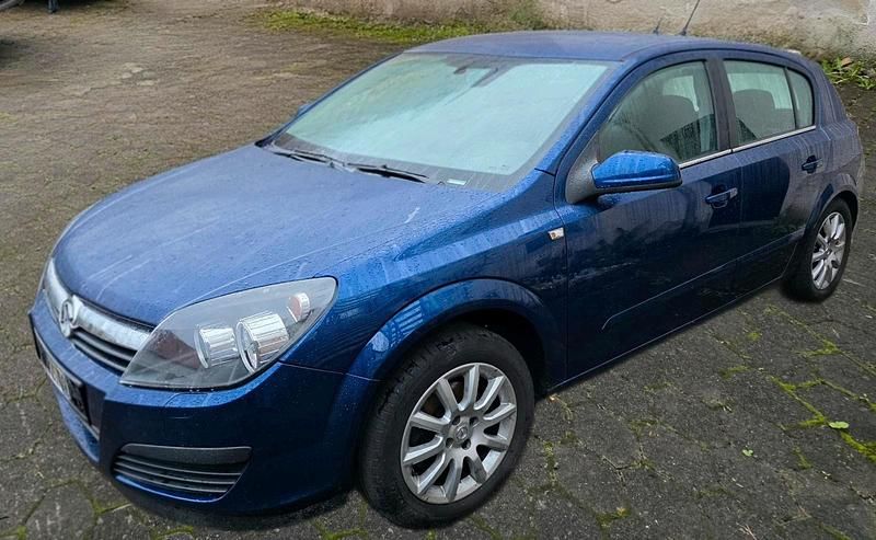 Blau Gebraucht 2006 Opel Astra Kleinwagen | 1.499 € (Superpreis) - Bild 1/4