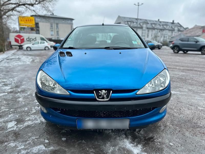 Gebraucht Peugeot 206 88 PS (64 kW) 2007 Blau Kleinwagen