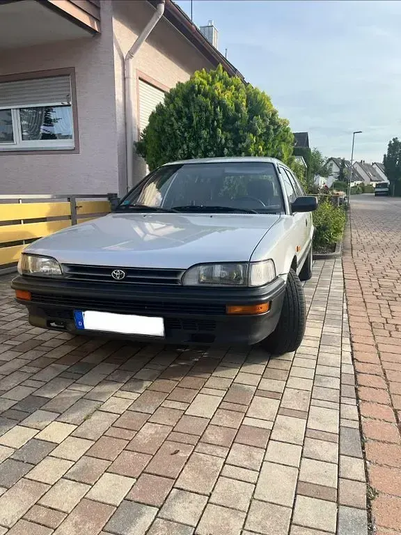 Gebraucht Toyota Corolla XLi 75 PS (55 kW) 1991 Silber Kombi