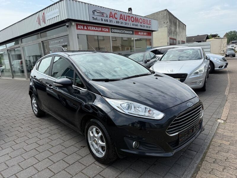 Schwarz Gebraucht 2014 Ford Fiesta Titanium Kleinwagen | 3.900 € (Guter Preis) - Bild 1/4