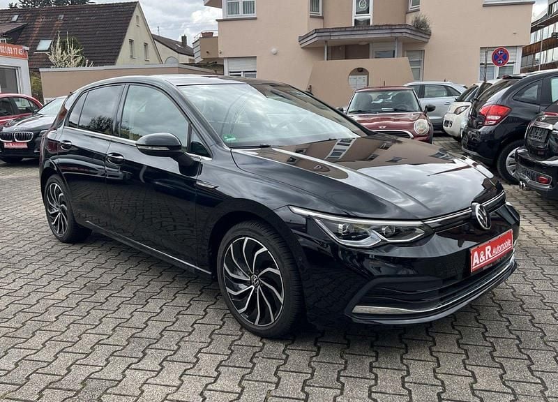 Gebraucht VW Golf VIII Style 150 PS (110 kW) 2020 Schwarz Kombi