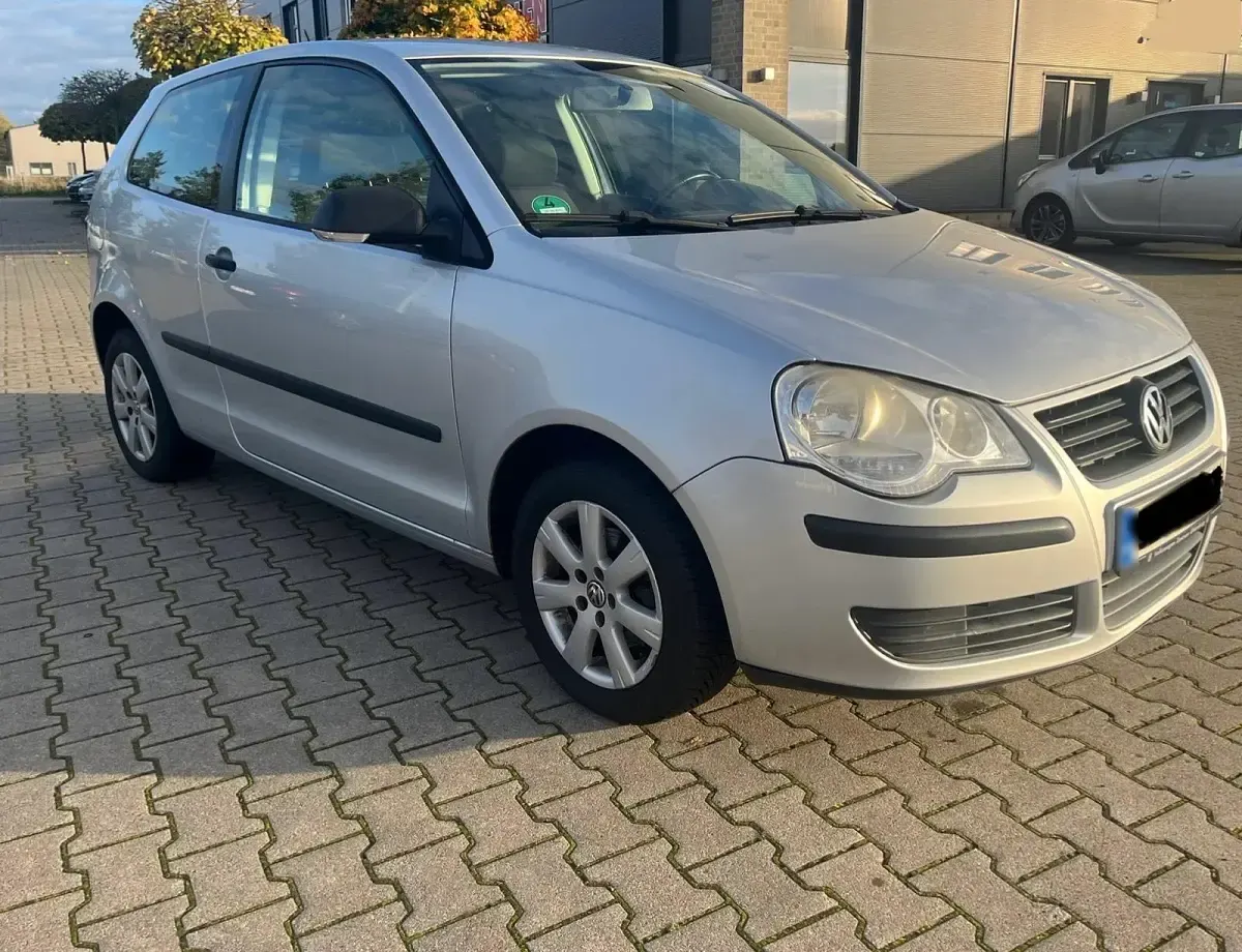 Gebraucht VW Polo 55 PS (40 kW) 2007 Silber Kleinwagen