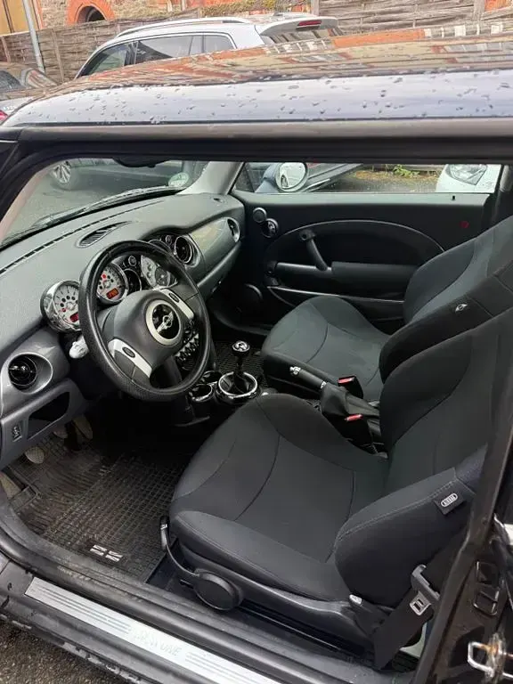 Occasion Mini ONE 90 PK (66 kW) 2007 Zwart Hatchback