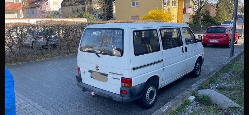 Gebraucht VW T4 110 PS (80 kW) 1996 Weiß Van