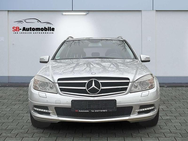 Gebraucht Mercedes C200 184 PS (135 kW) 2010 Silber Kombi