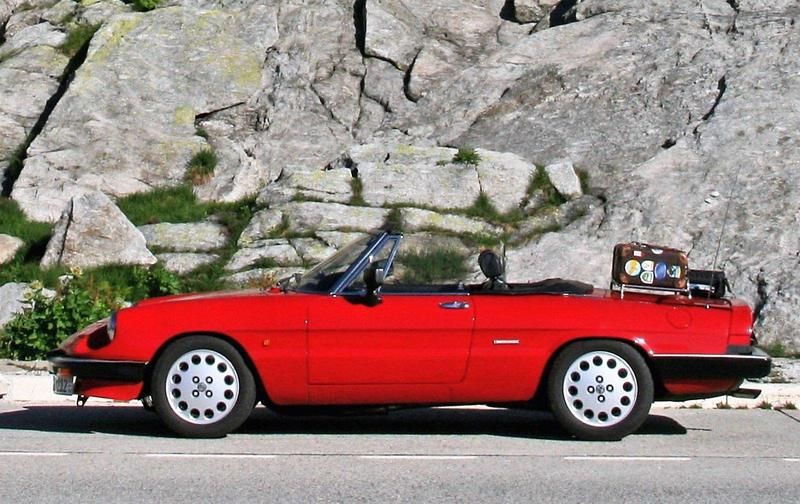 Rot Gebraucht 1988 Alfa Romeo Spider Cabrio | 22.000 € - Bild 1/4