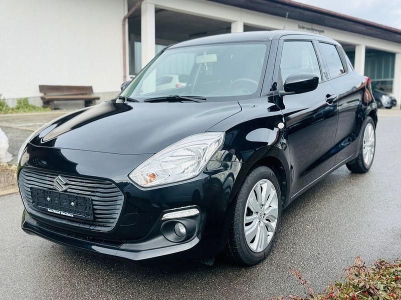 Gebraucht Suzuki Swift Comfort 111 PS (81 kW) 2018 Schwarz Kleinwagen