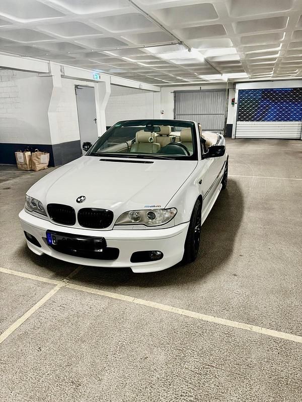 Schwarz Gebraucht 2006 BMW 320 Cabriolet M Sport Cabrio | 8.990 € (Fairer Preis) - Bild 1/4