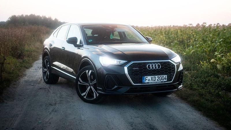 Schwarz Gebraucht 2020 Audi Q3 Sportback Sport SUV | 27.950 € (Fairer Preis) - Bild 1/4