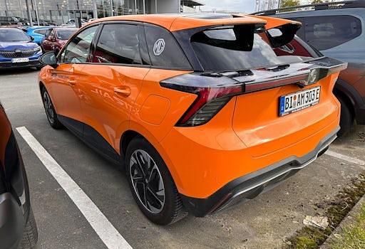 Gebraucht MG MG4 EV Luxury 150 kW (204 PS) 2022 Orange Kleinwagen