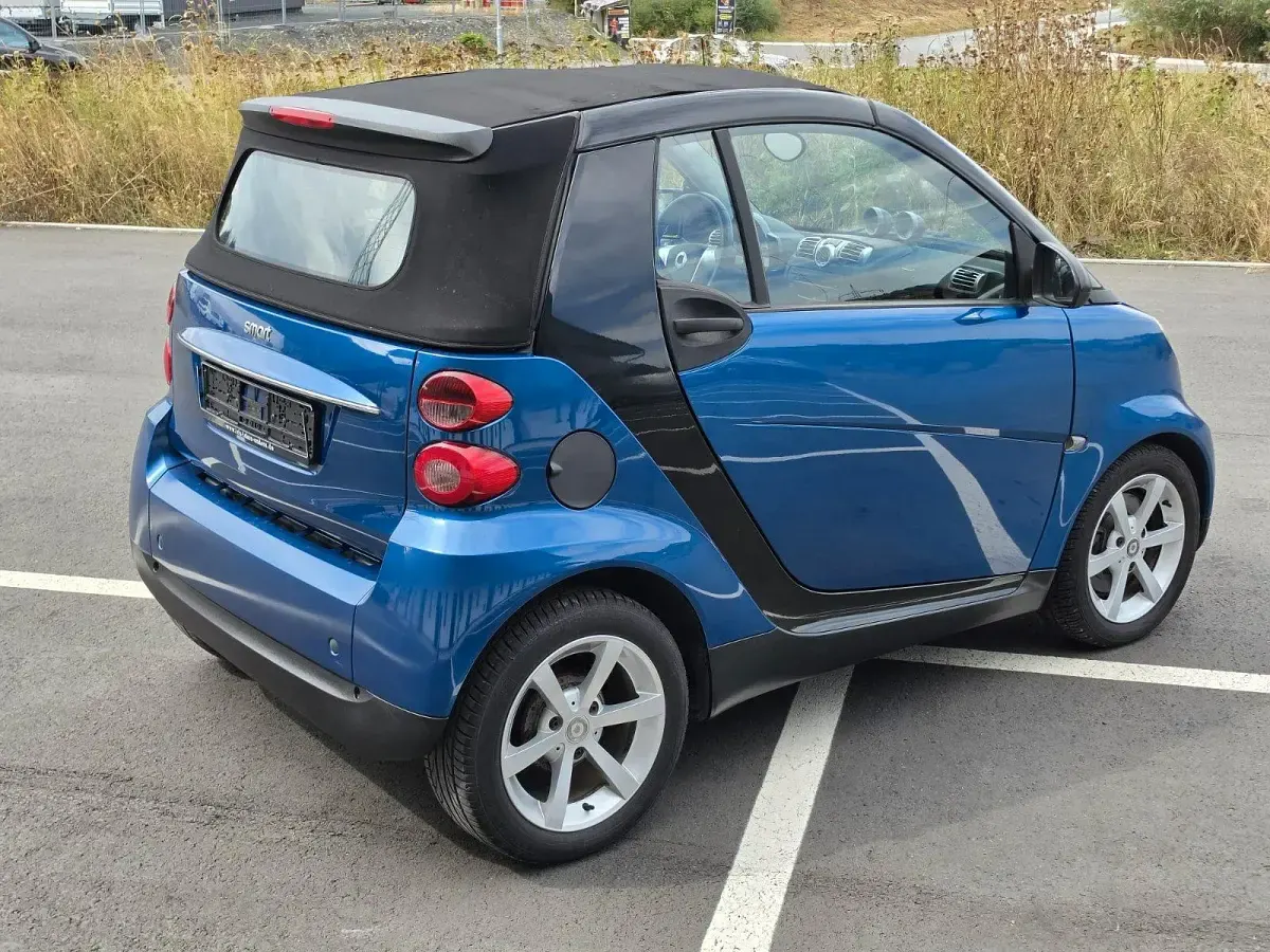 Gebraucht Smart ForTwo Cabrio 84 PS (61 kW) 2007 Blau Cabrio
