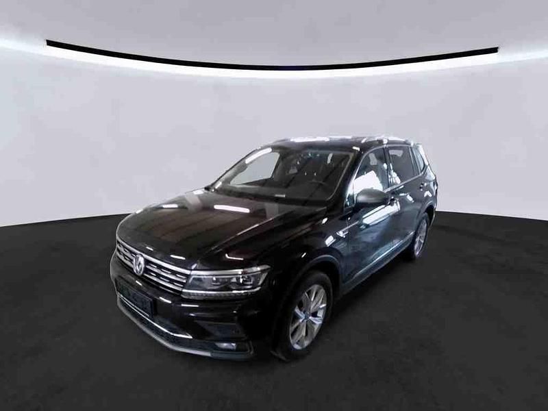 Schwarz Gebraucht 2019 VW Tiguan Allspace Highline SUV | 26.990 € (Fairer Preis) - Bild 1/4