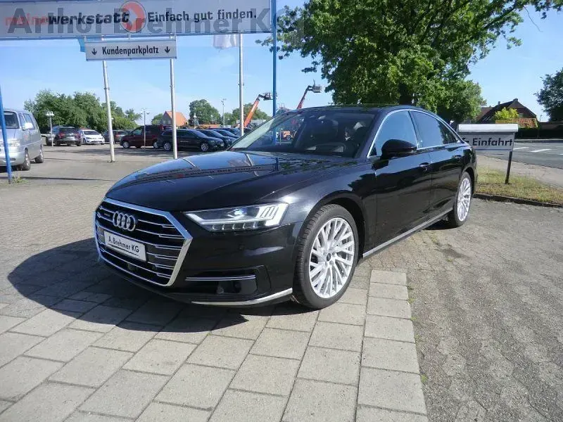 Gebraucht Audi A8 435 PS (319 kW) 2020 Brillantschwarz Limousine