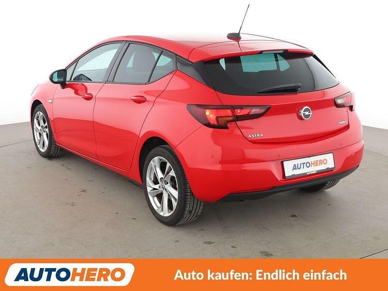 Gebraucht Opel Astra 125 PS (91 kW) 2018 Rot Limousine