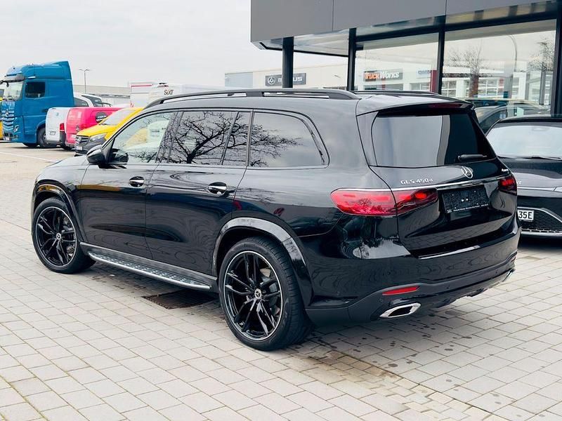 Gebraucht Mercedes GLS450 AMG 367 PS (269 kW) 2024 Schwarz SUV