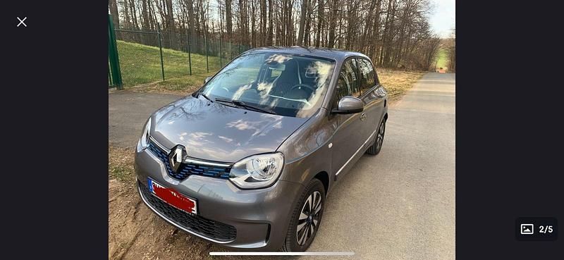 Grau Gebraucht 2022 Renault Twingo Kleinwagen | 9.600 € (Guter Preis) - Bild 1/4