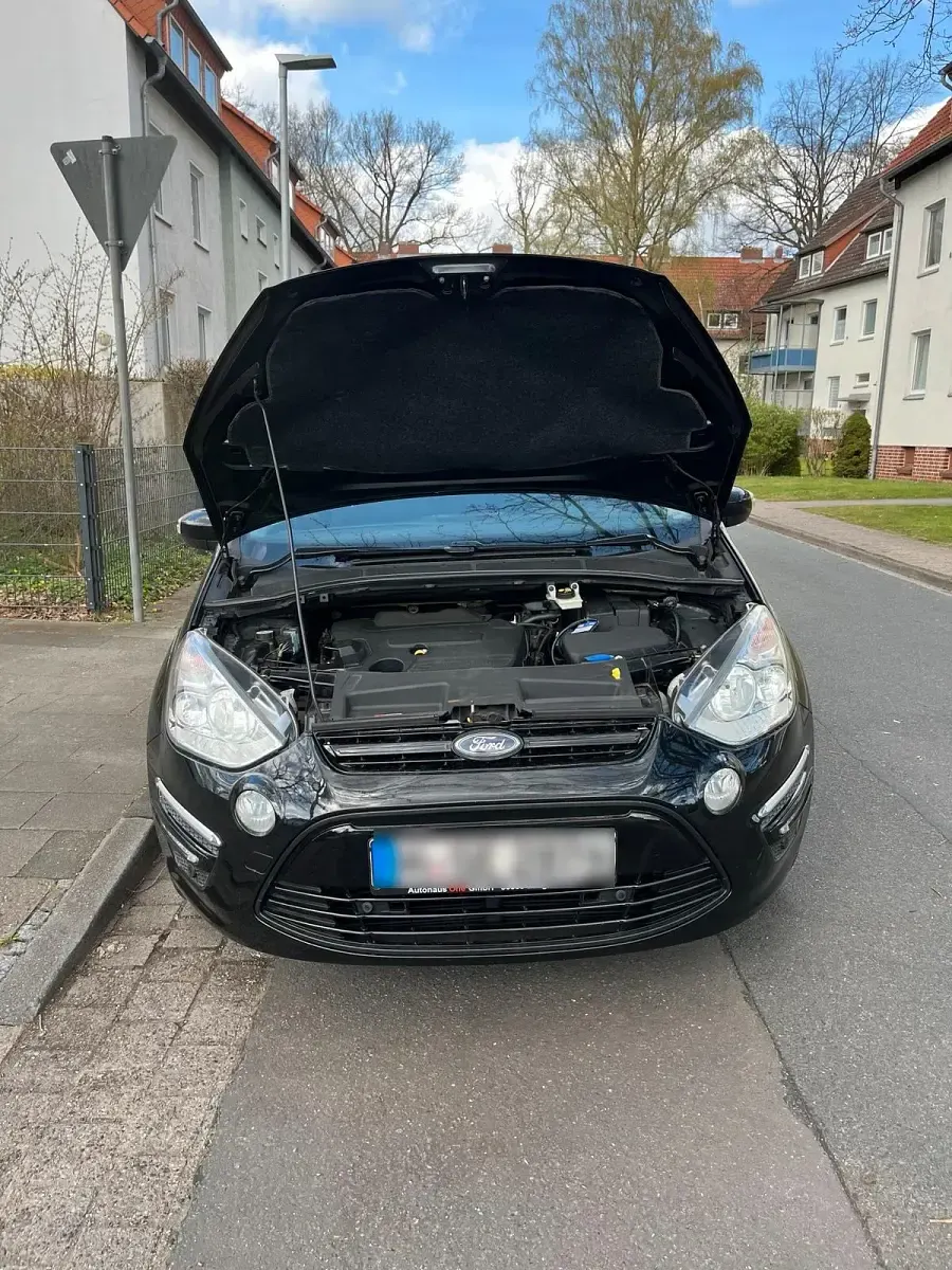 Gebraucht Ford S-MAX S 140 PS (102 kW) 2012 Schwarz Van / Kleinbus