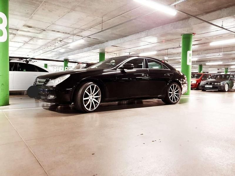Gebraucht Mercedes CLS350 224 PS (164 kW) 2010 Schwarz Coupé