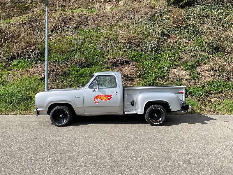 Gebraucht Dodge Custom 150 PS (110 kW) 1976 Silber SUV