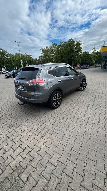 Gebraucht Nissan X-Trail Tekna 177 PS (130 kW) 2017 Grau SUV