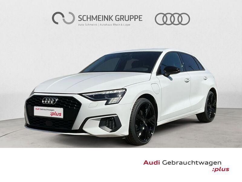 Ibisweiß Gebraucht 2022 Audi A3 Sportback e-tron Ambiente Limousine | 27.940 € (Fairer Preis) - Bild 1/4