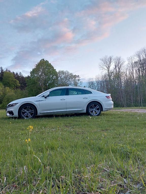 Gebraucht VW Arteon R-line 190 PS (139 kW) 2019 Weiß Limousine