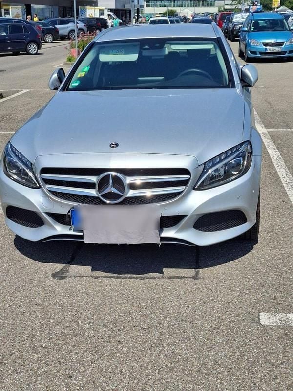 Silber Gebraucht 2018 Mercedes C250 Limousine | 23.100 € (Guter Preis) - Bild 1/4