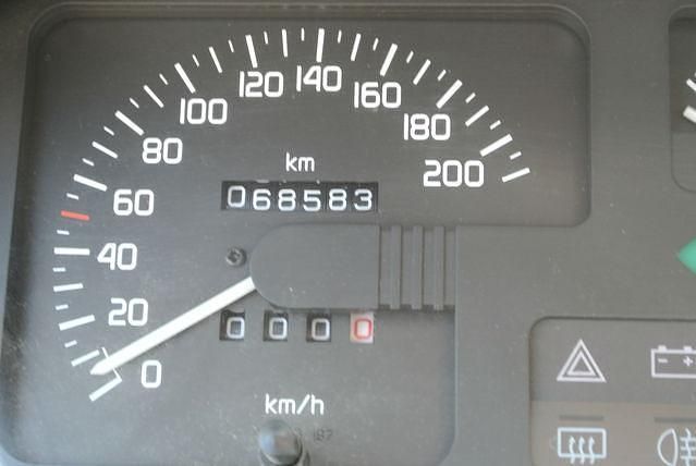 Gebraucht Renault Clio 54 PS (39 kW) 1994 Grau Kleinwagen