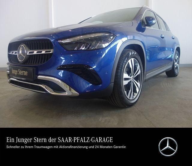 Gebraucht Mercedes GLA180 Progressive 136 PS (100 kW) 2025 Lack spektralblau SUV