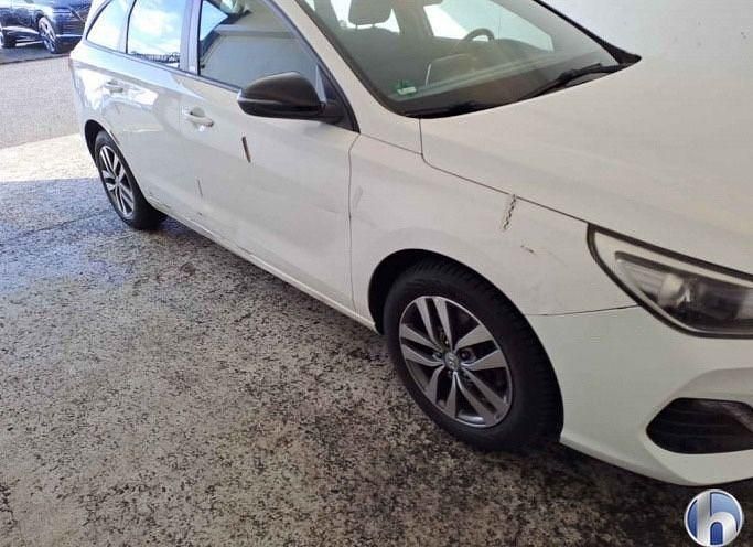 Gebraucht Hyundai i30 YES! 99 PS (72 kW) 2019 Weiß Kombi