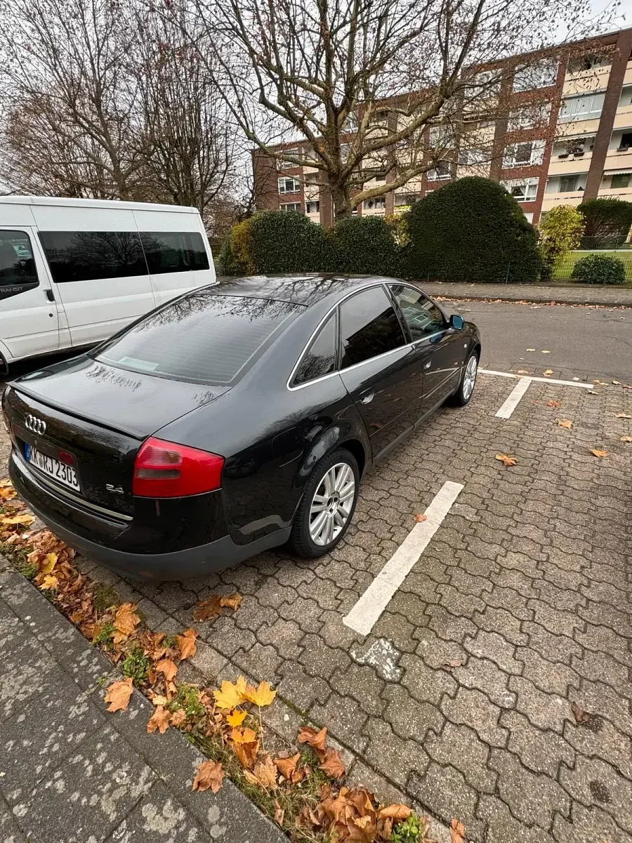 Używany Audi A6 165 KM (121 kW) 1999 Brązowy Sedan/Limuzyna